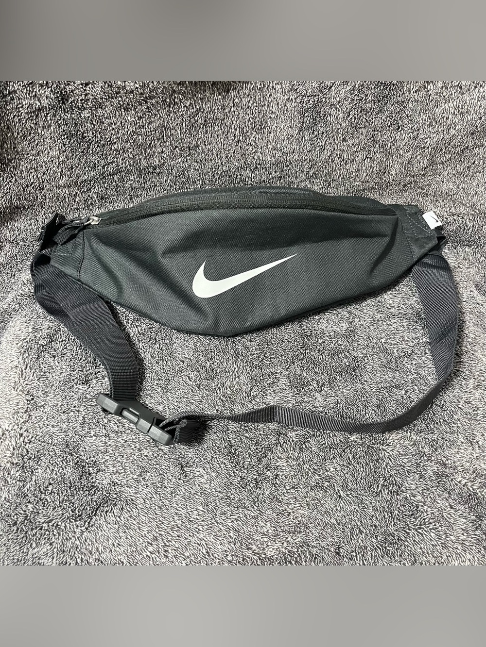 Like new❗️Nike Black Fanny Pack Waist Bag muted blue with gray undertones unisex